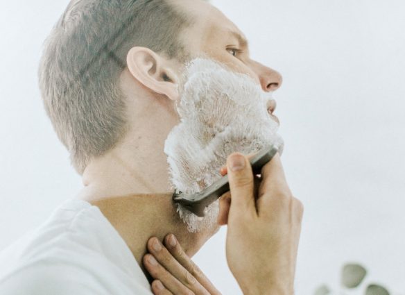errores que cometes al afeitarte