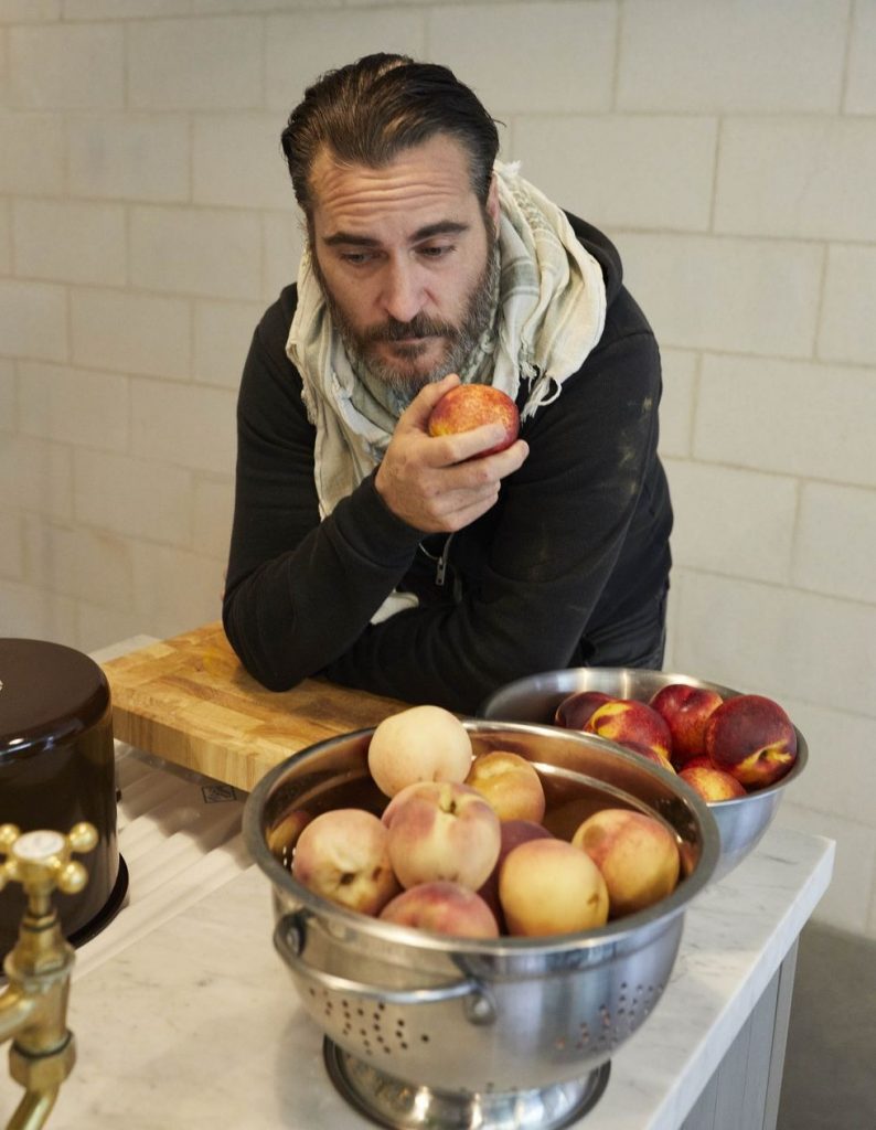 Entrevista Joaquin Phoenix Foto por: Juergen Teller / Esquire