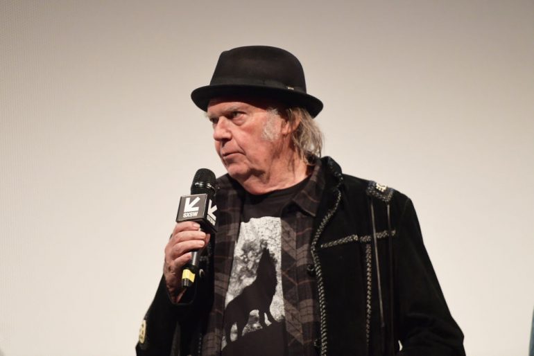 Neil Young ataca Trump - Foto Getty Images