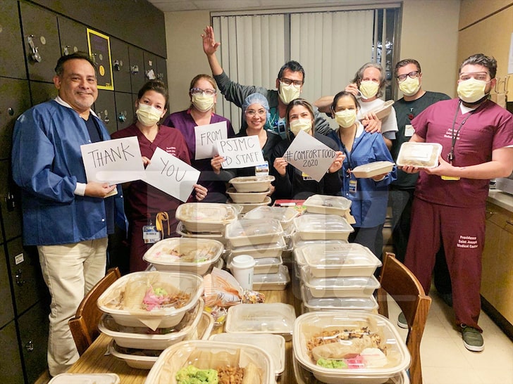 spielber dona comida doctores Foto TMZ