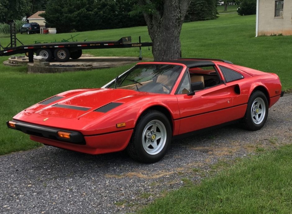 autos-mas-famosos-de-la-television-foto-Ferrari-308-gtsi