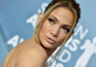 Jennifer Lopez superbowl sexy bikini