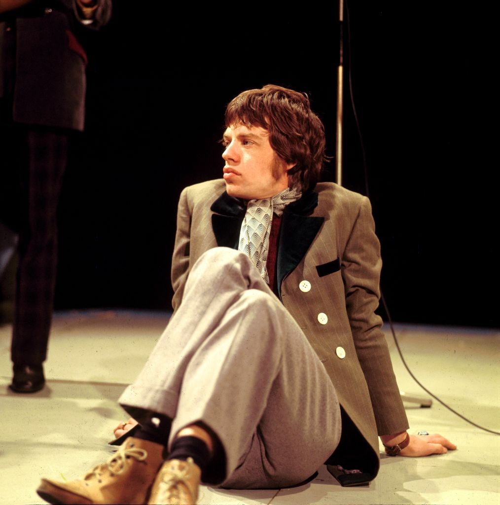 Mike Jagger estilo Rolling Stones On Top Of The Pops