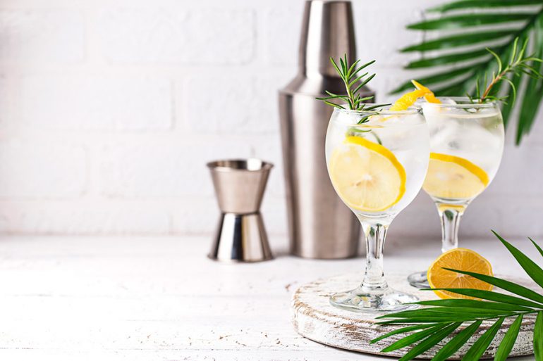 El regreso del gin tonic: 5 tips para no parecer novato al prepararlo
