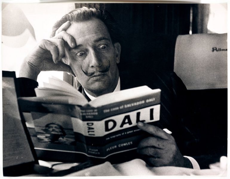 lector snob o serio salvador Dalí