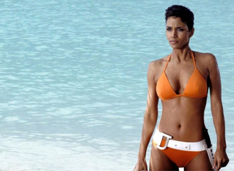 sensual video halle berry bikini die another day
