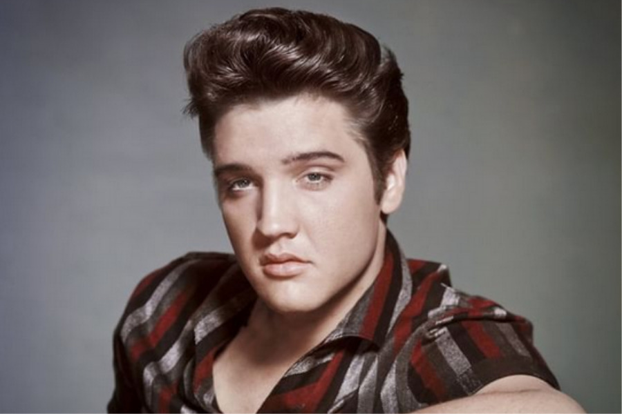 Pictures  Photos of Elvis Presley  Elvis presley pictures Elvis presley  photos Elvis presley