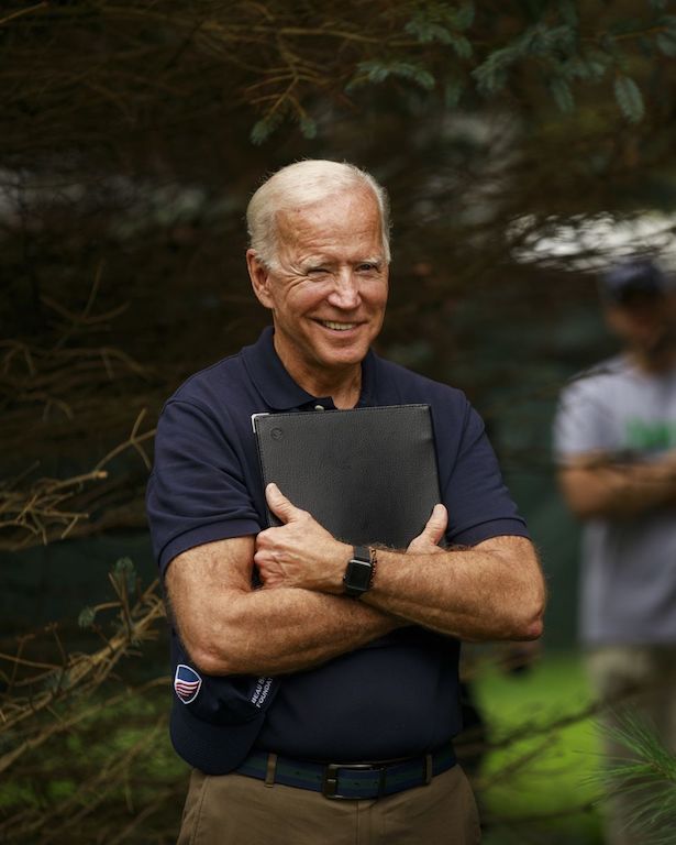 Joe Biden estilo Gadgets