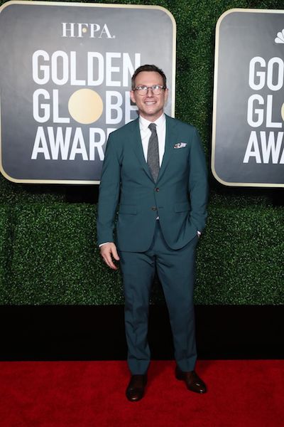 Golden Globes 2021 hombres mejor vestidos christian slater