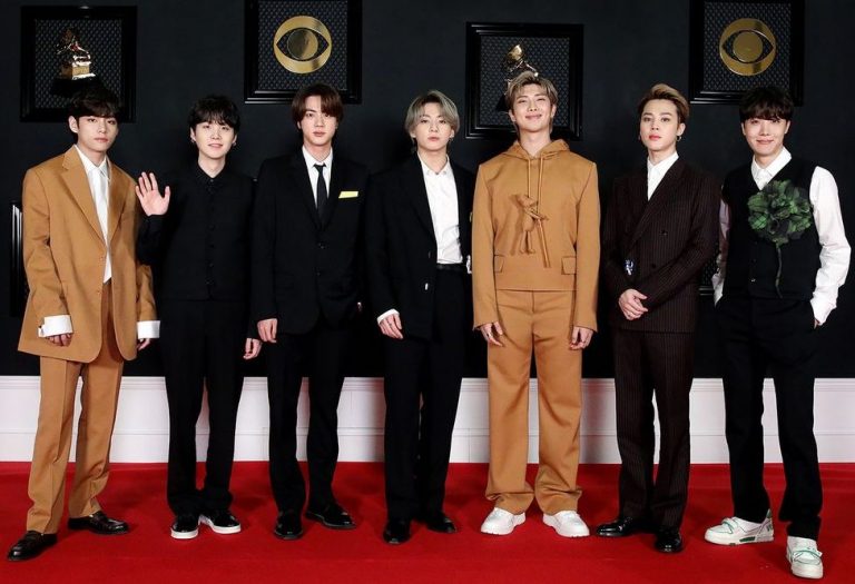 Grammys 2021 BTS en Louis Vuitton nos voló a todos la cabeza