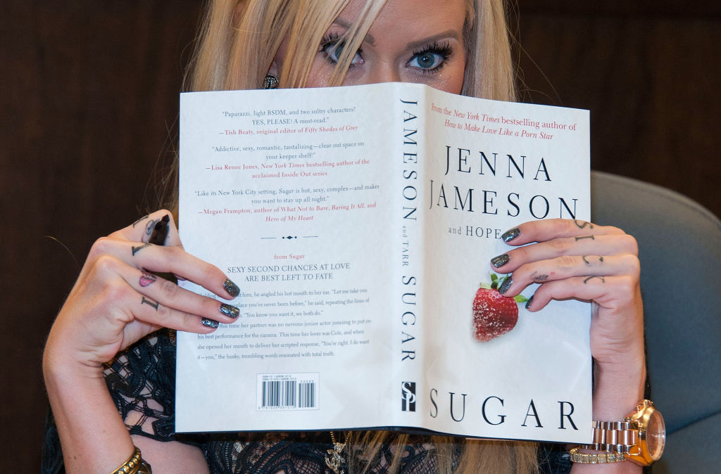 Jenna Jameson firmando libros