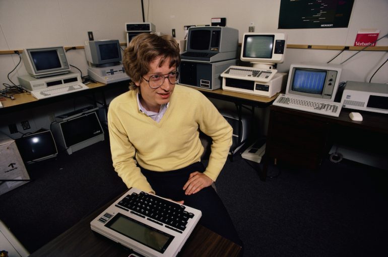Historia del Internet Bill Gates