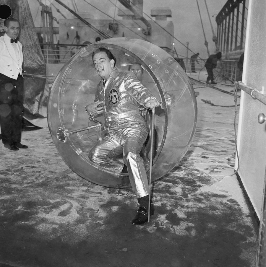 Salvador Dalí Fotos burbuja