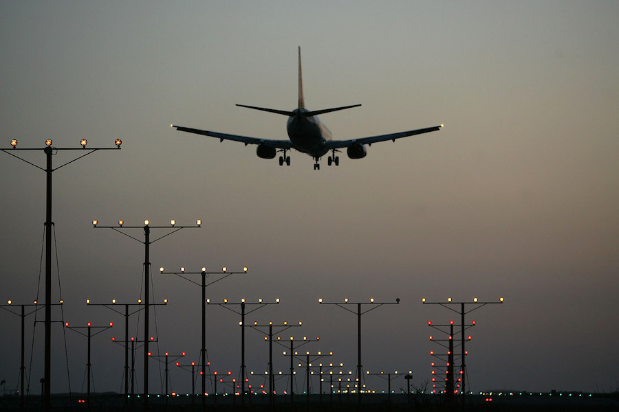 Mexicanos pasaporte covid Europa aeropuerto