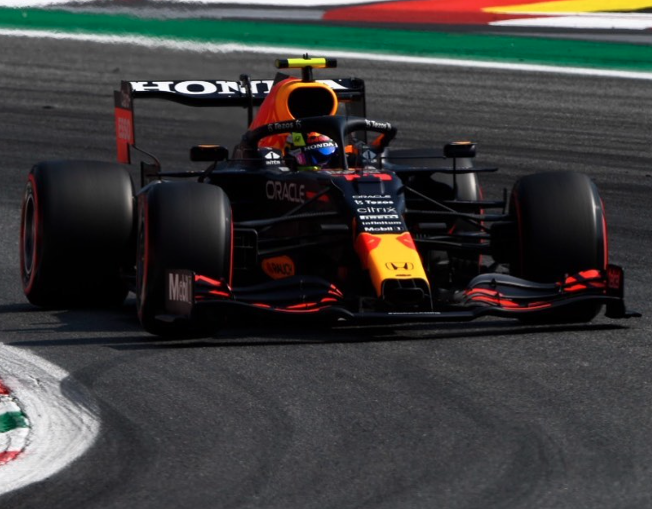 Checo Pérez el mejor piloto mexicano