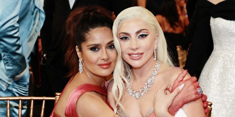Salma Hayek y Lady Gaga en House of Gucci