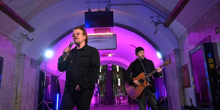Bono y The Edge en Ucrania