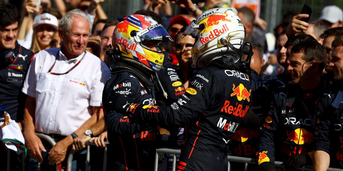 Checo Pérez y Max Verstappen