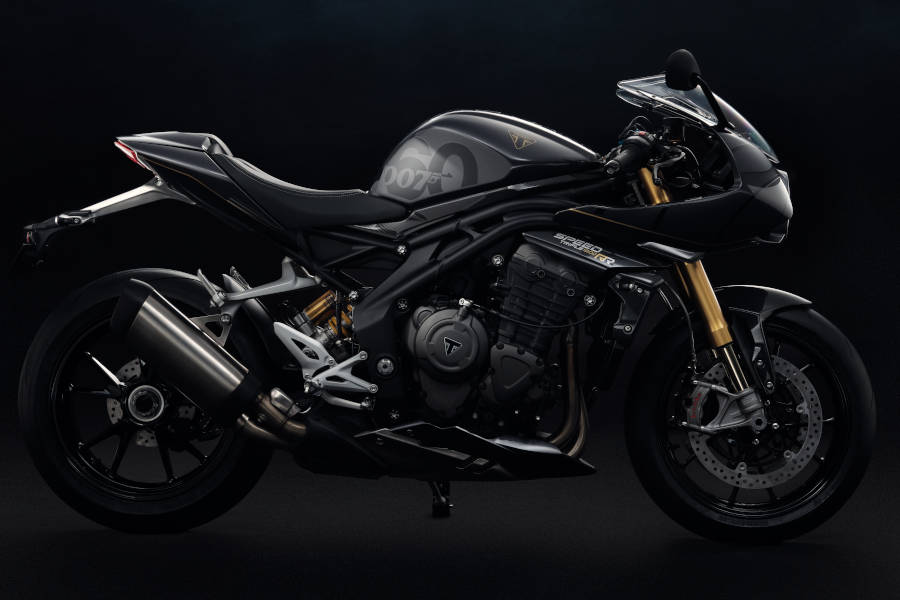 Speed Triple James Bond
