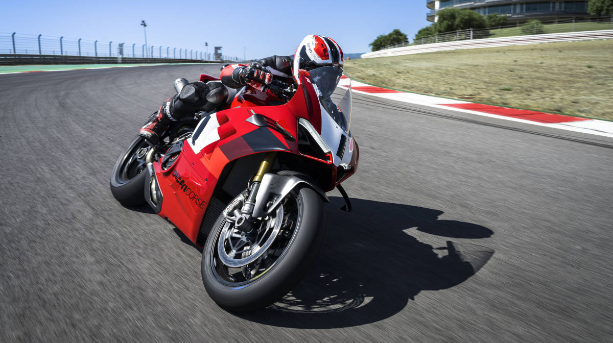 La Nueva Ducati Panigale V4 R Es Un Monstruo De Pista Con Más De 240 Hp